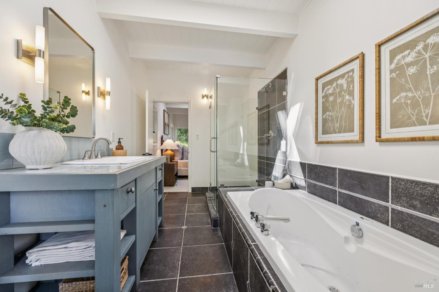 67 Oak Springs Drive