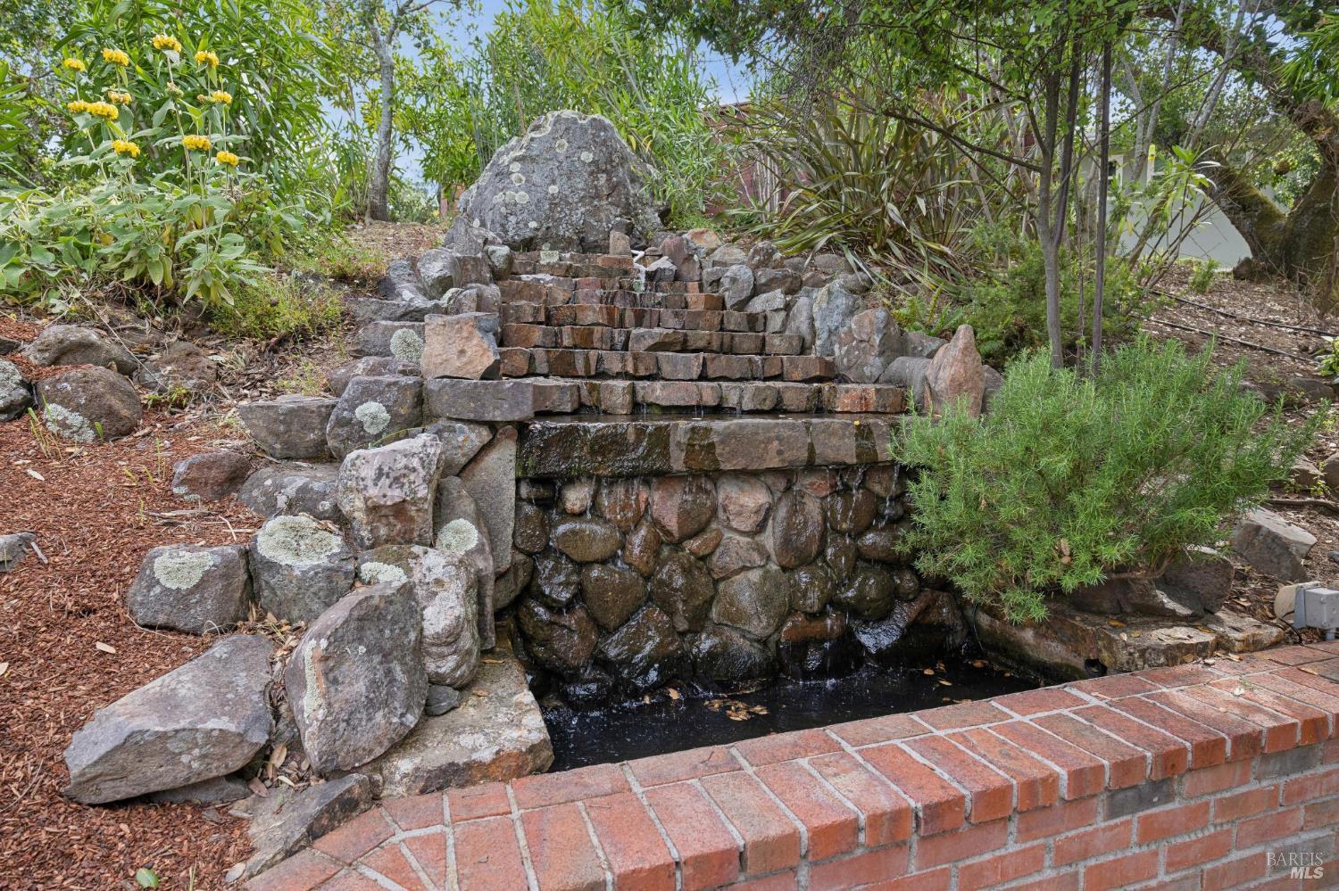 140 Stuyvesant Drive