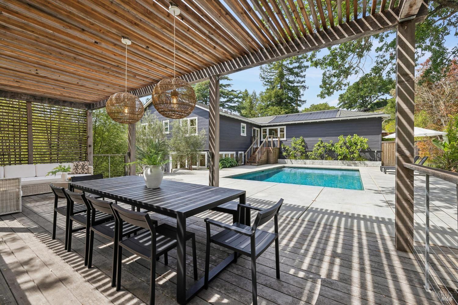 160 Deer Hollow Road