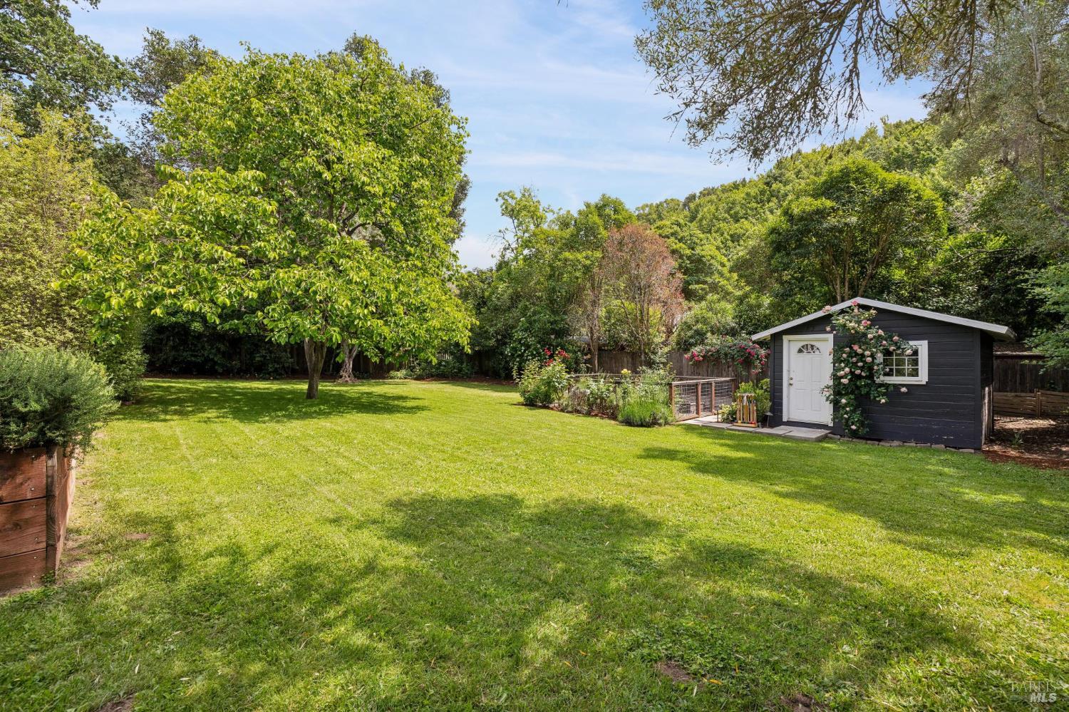 160 Deer Hollow Road