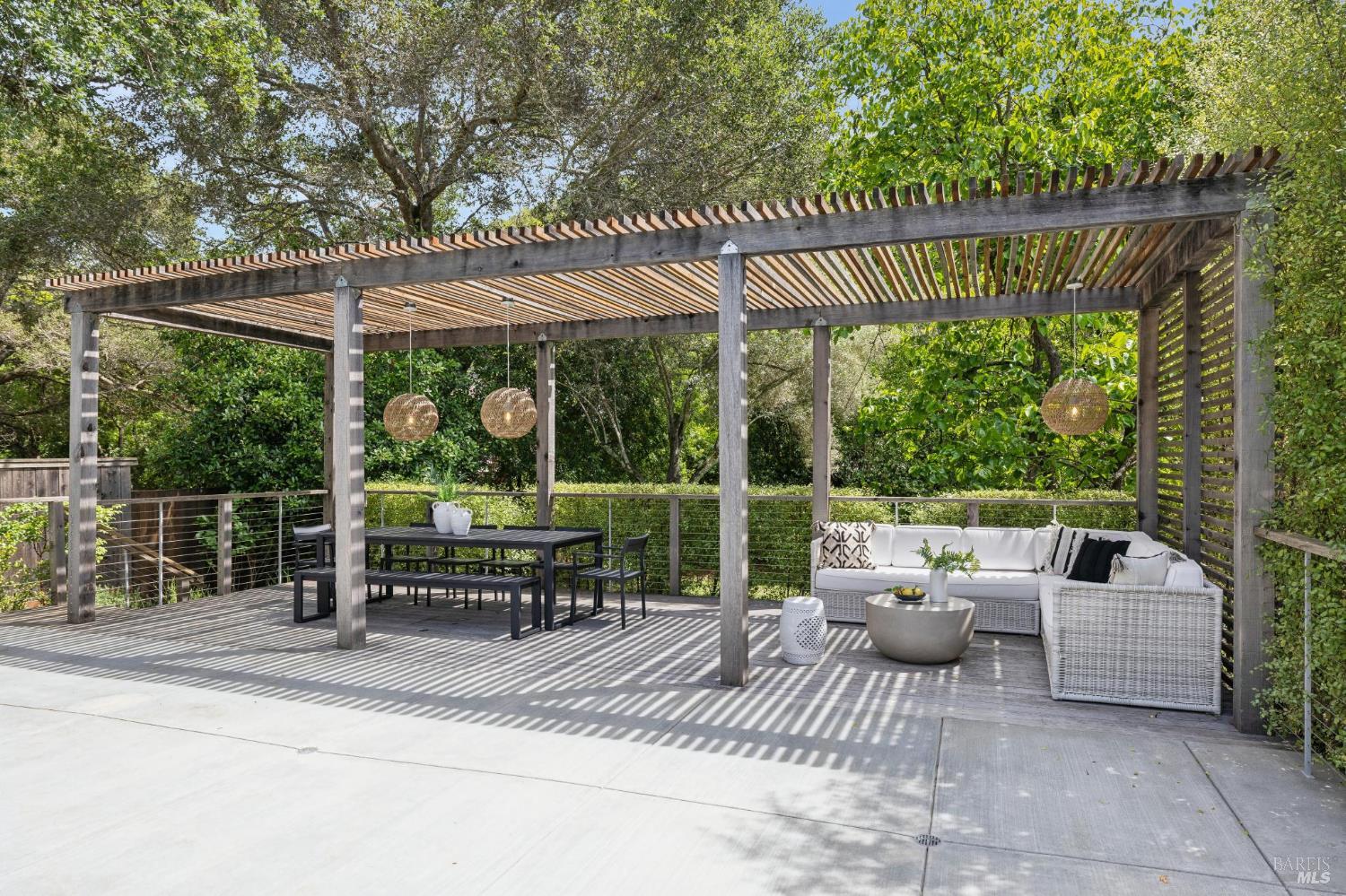 160 Deer Hollow Road