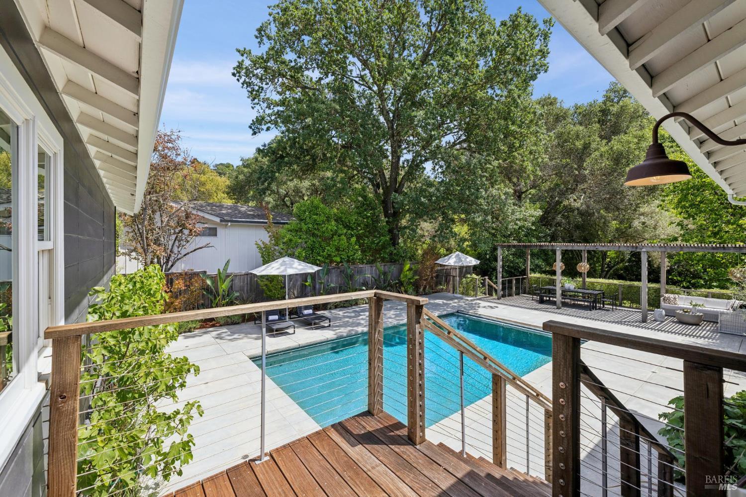 160 Deer Hollow Road
