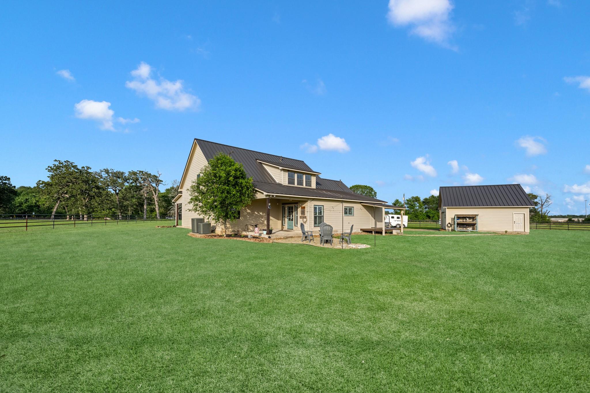 24011 Old Howth Road