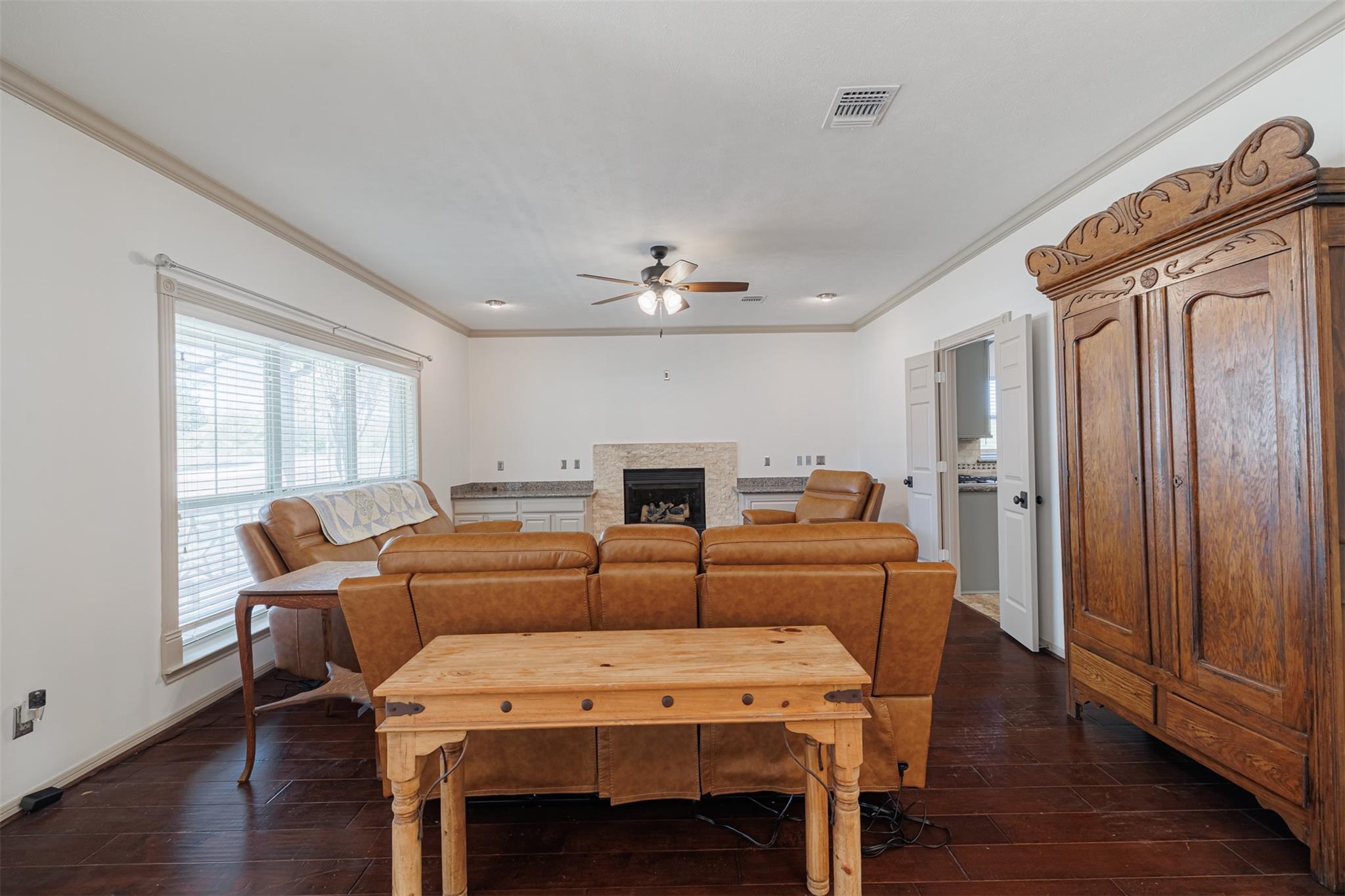 1520 Lakefield Drive