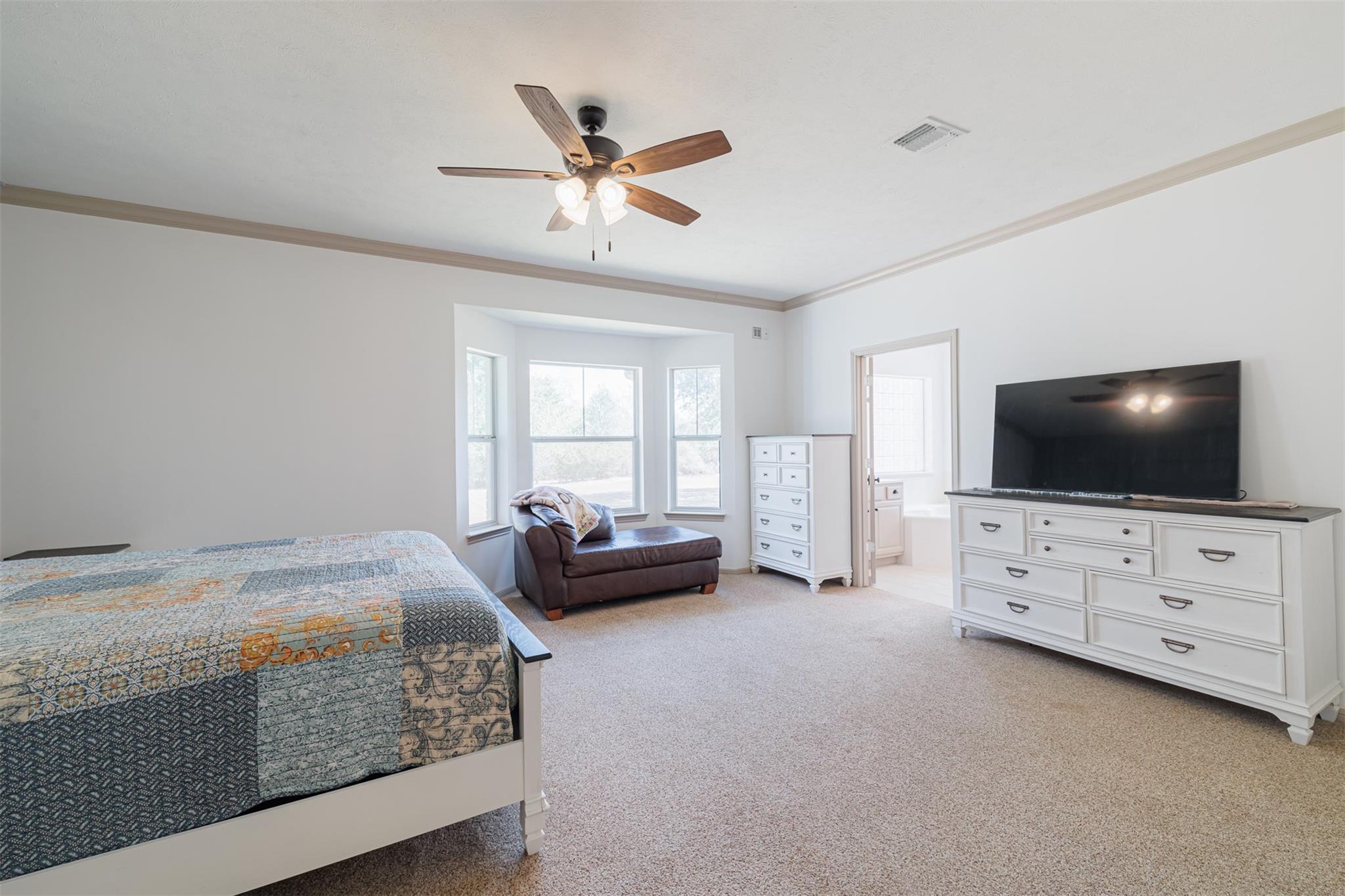 1520 Lakefield Drive, Sealy