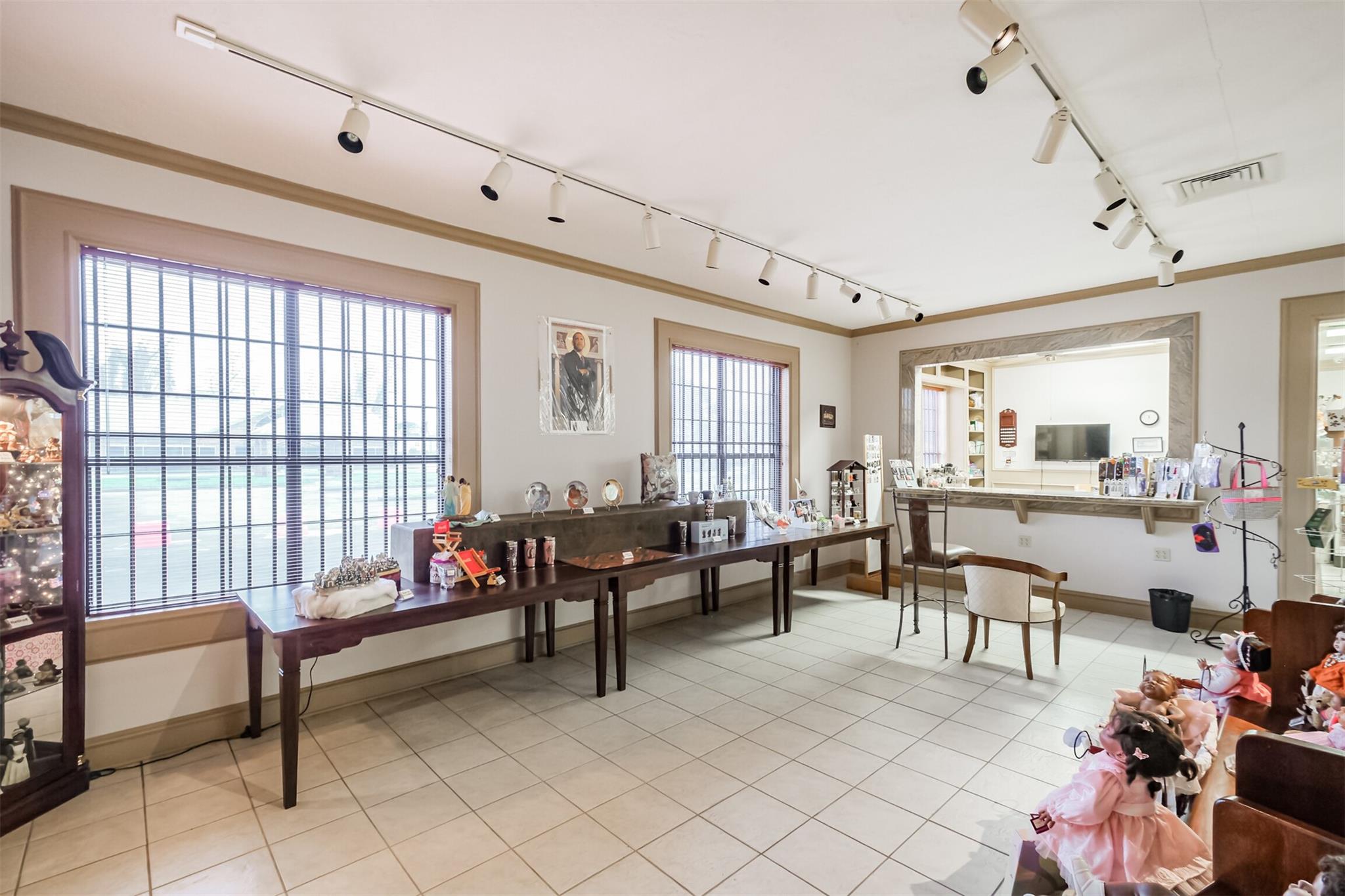 6130 Wheatley Street