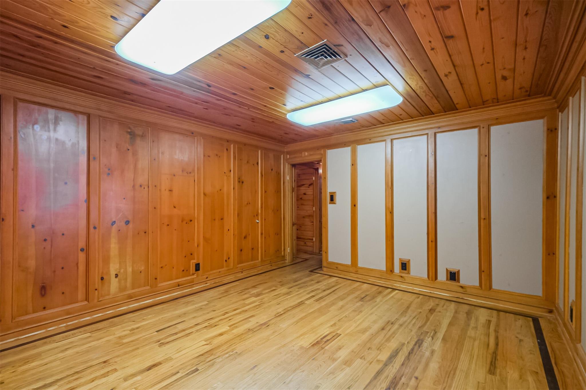 6130 Wheatley Street