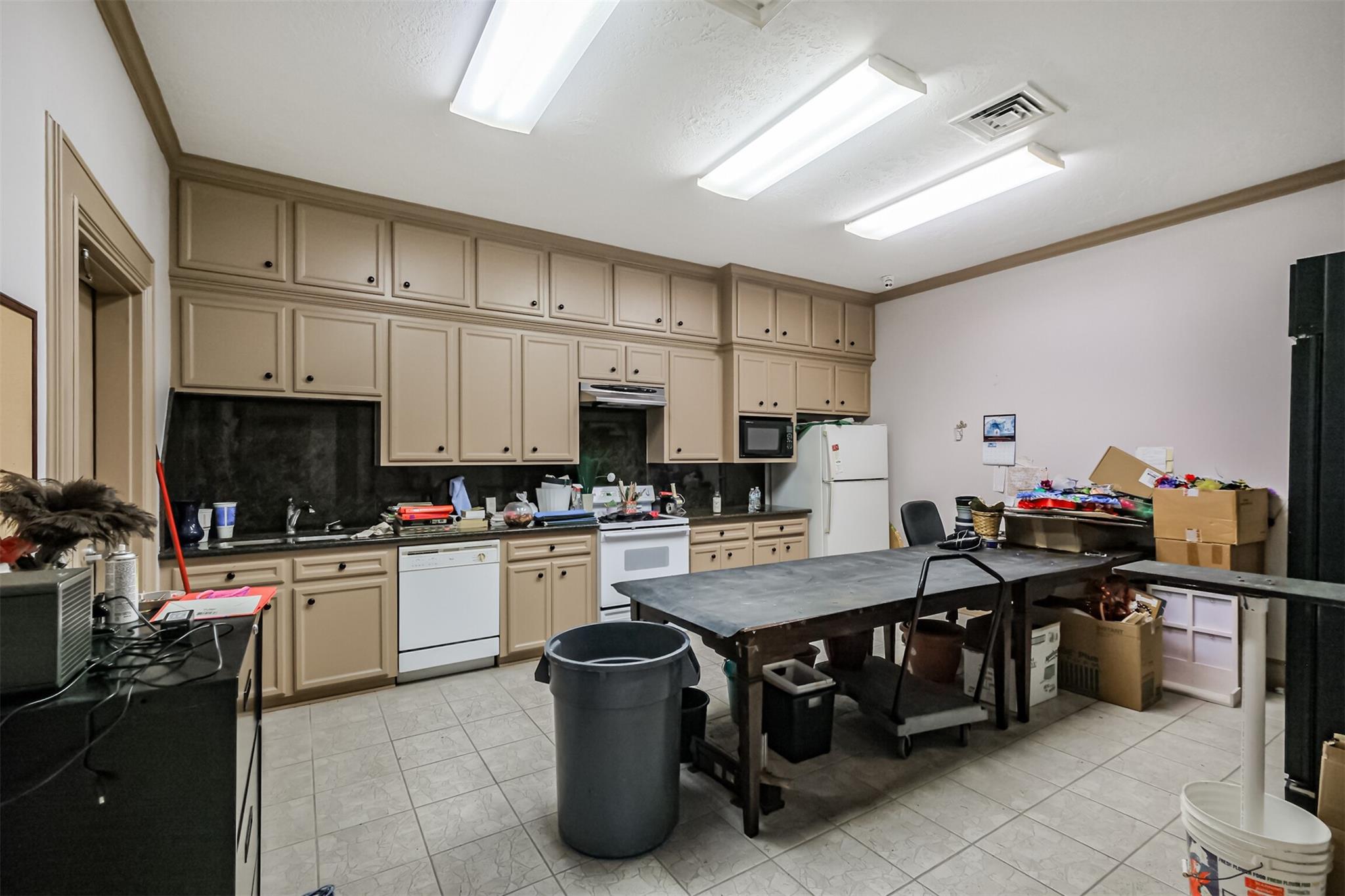 6130 Wheatley Street