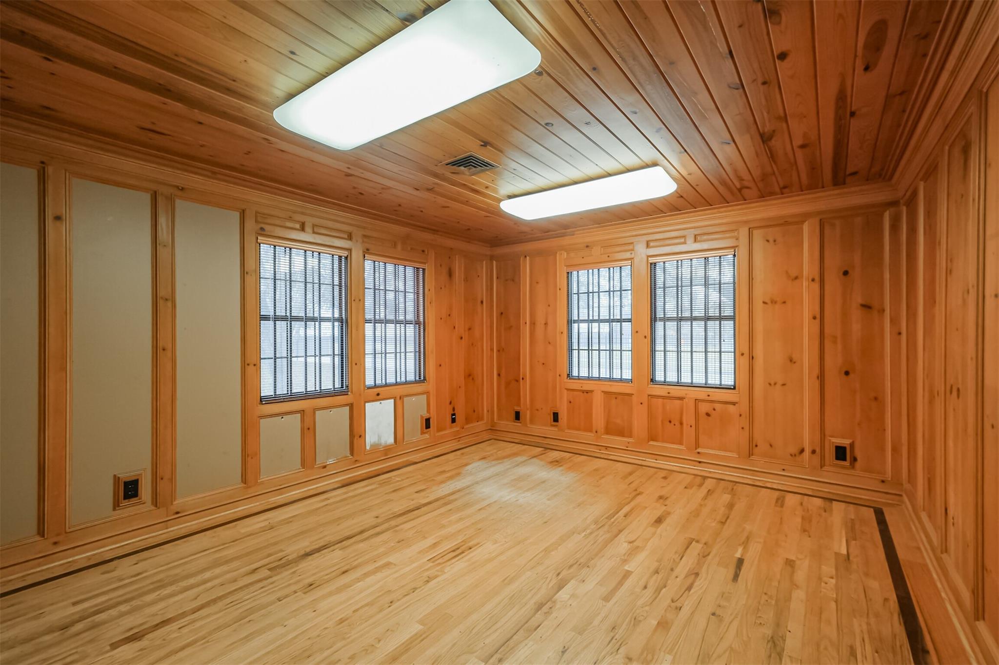 6130 Wheatley Street