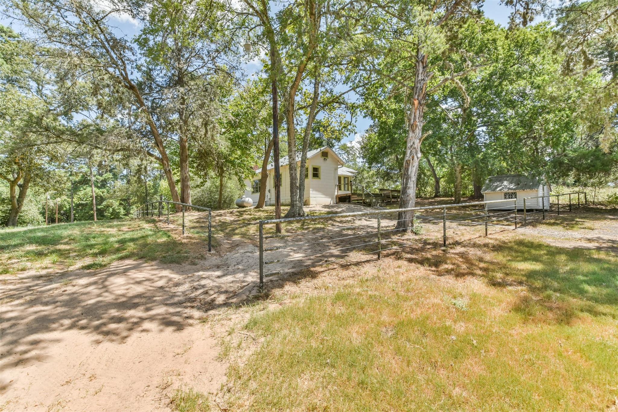 48005 Old Houston Highway Highway