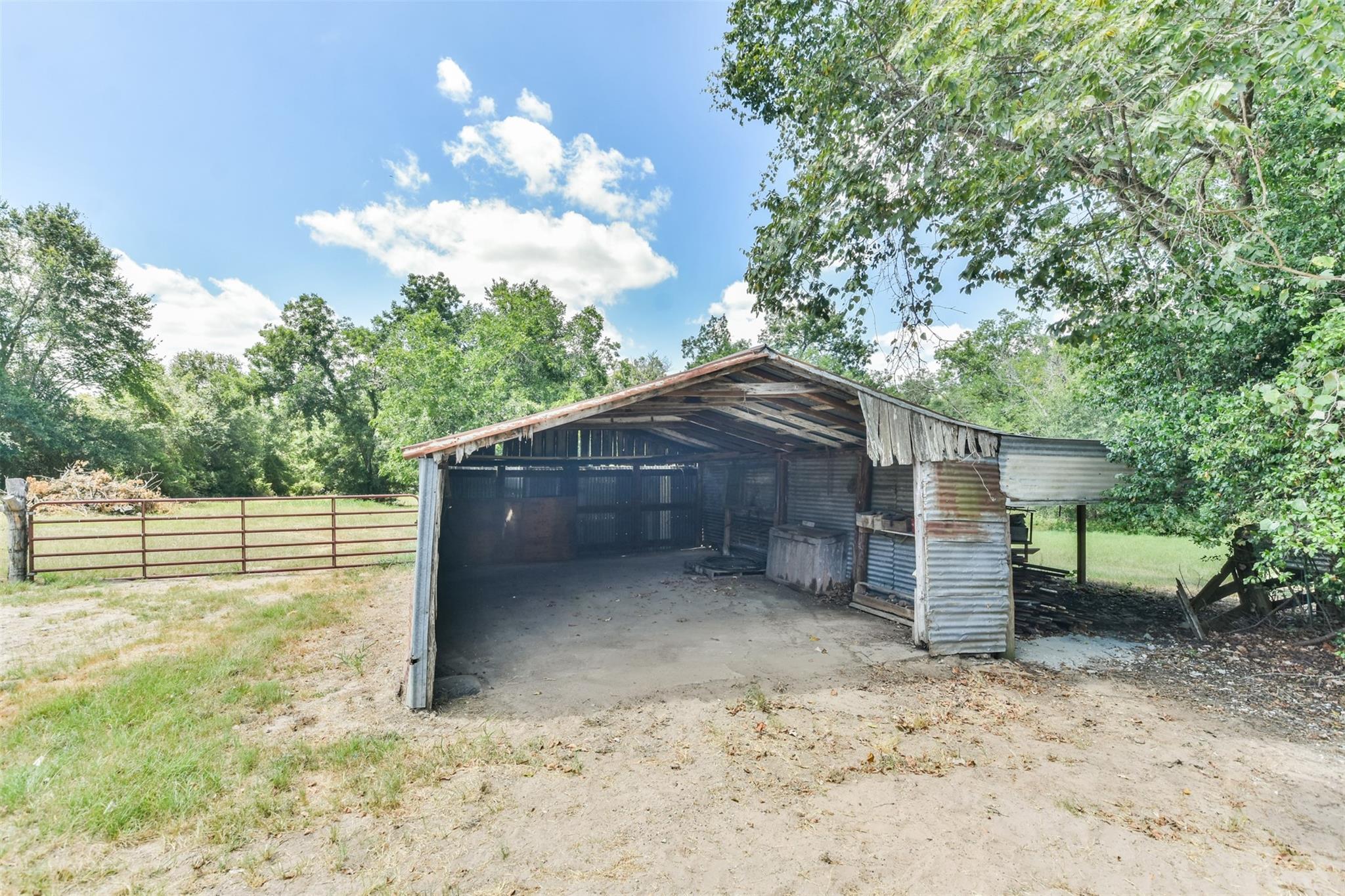 48005 Old Houston Highway Highway
