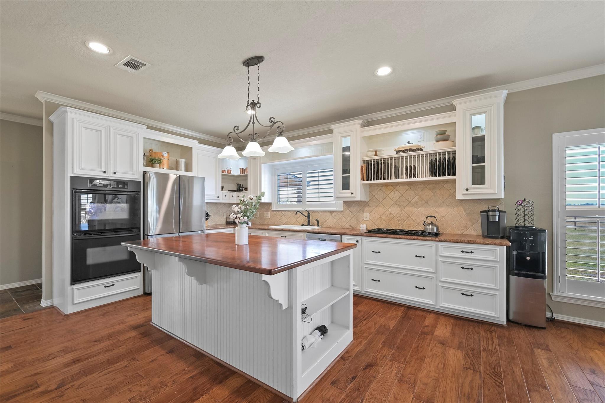 24011 Old Howth Road