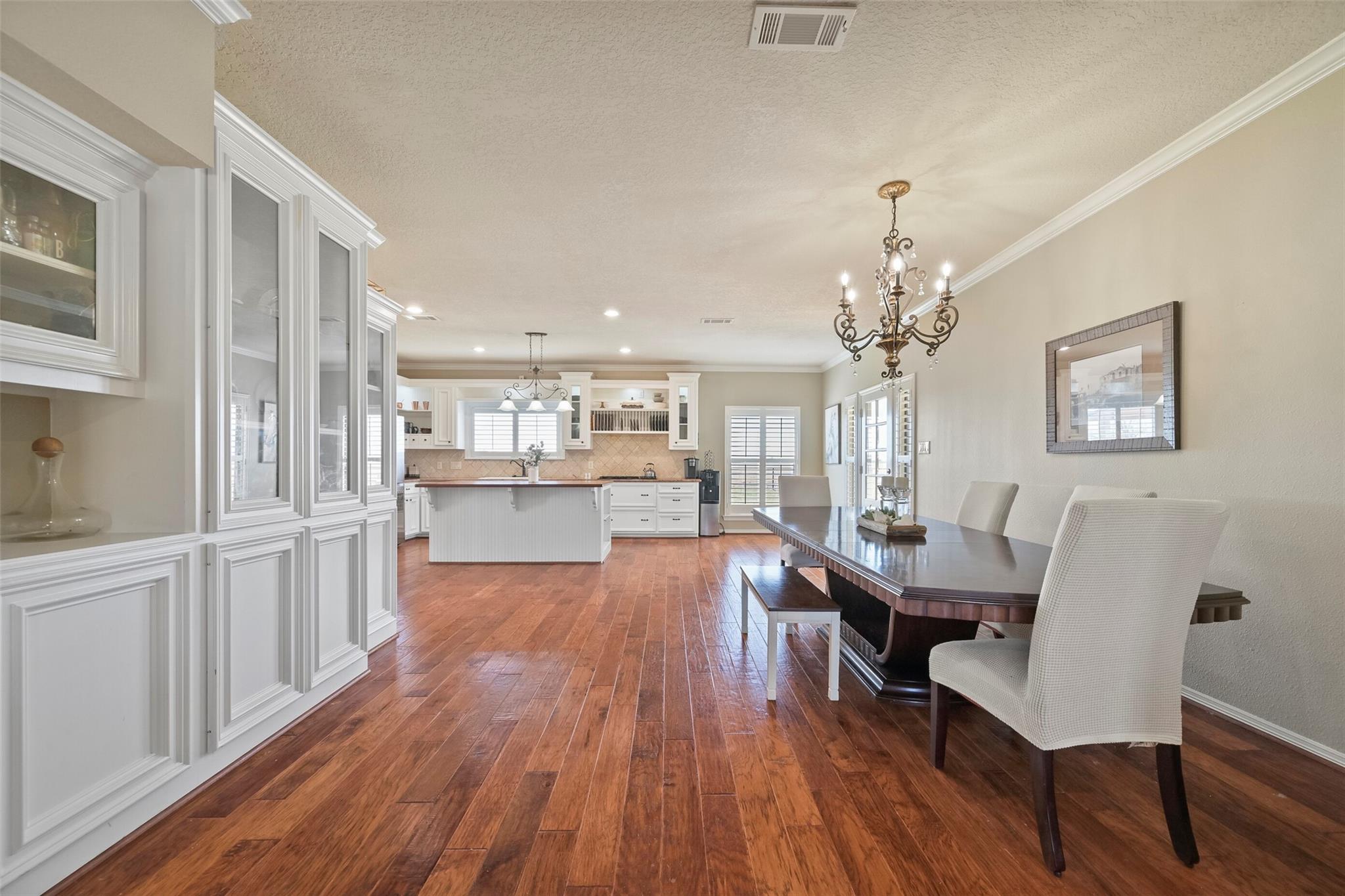 24011 Old Howth Road