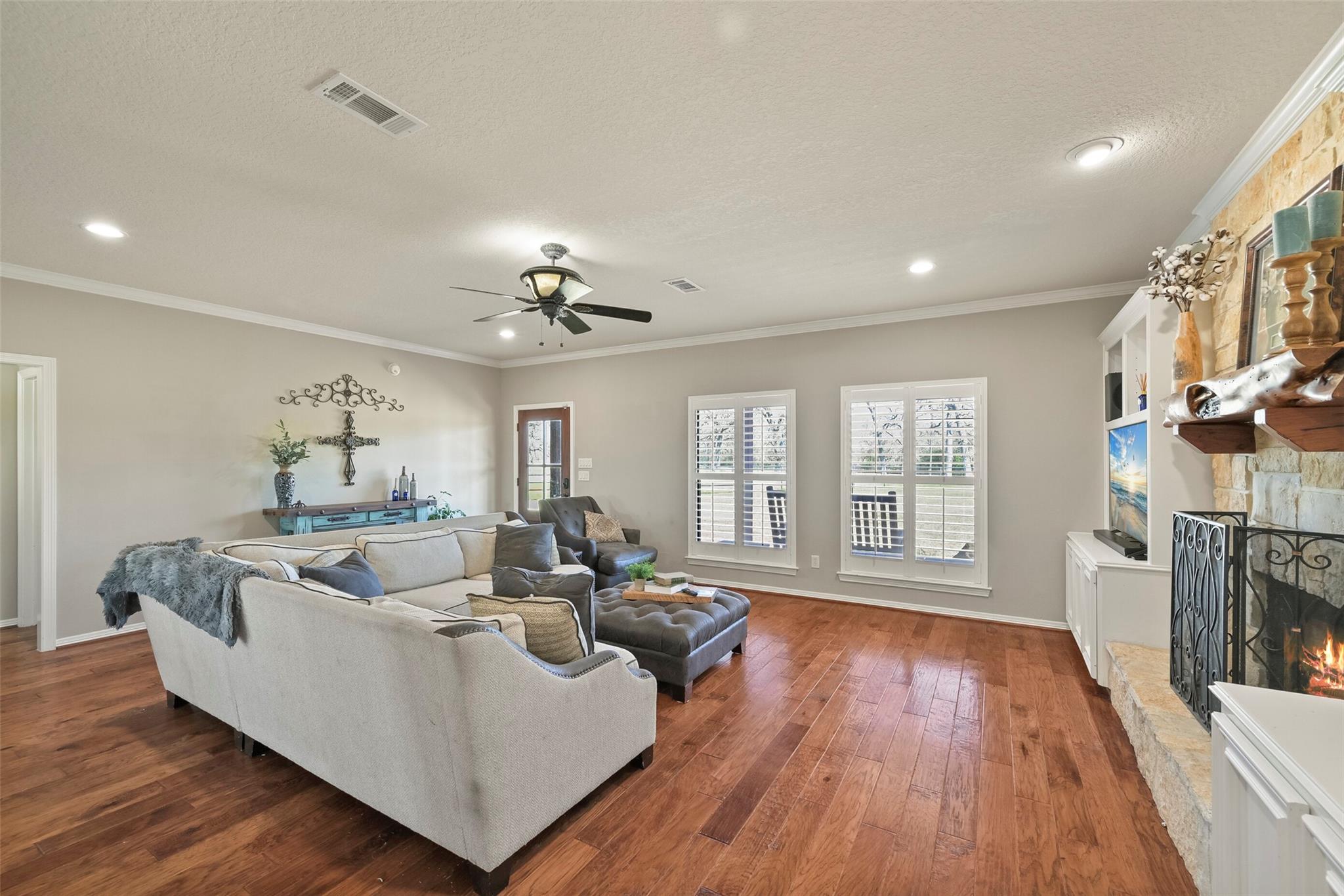 24011 Old Howth Road