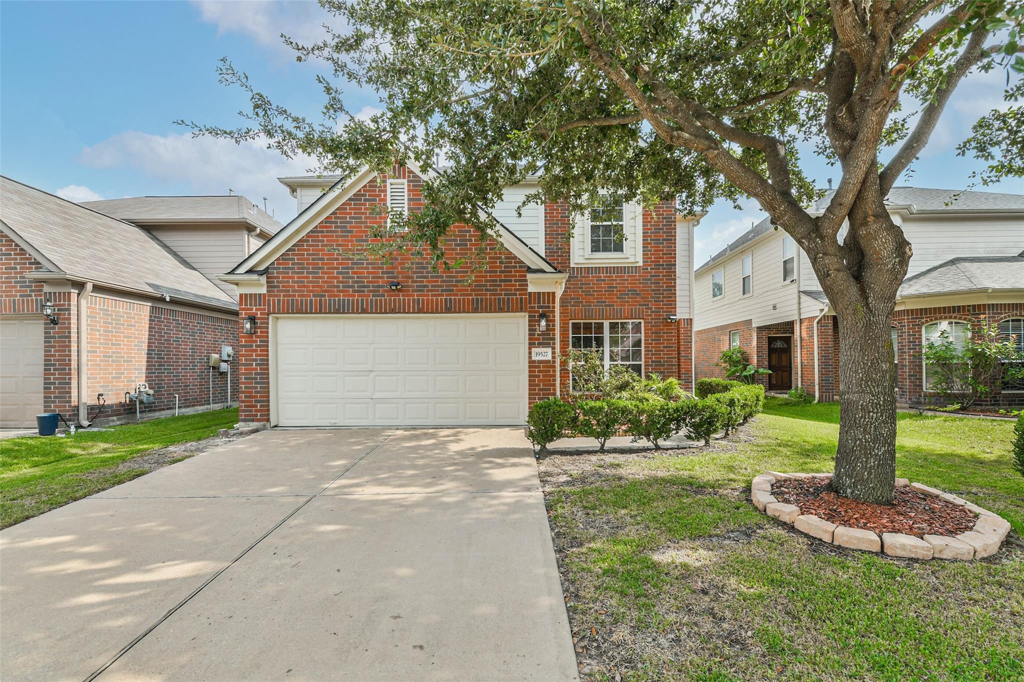19527 Hardwood Ridge Trail