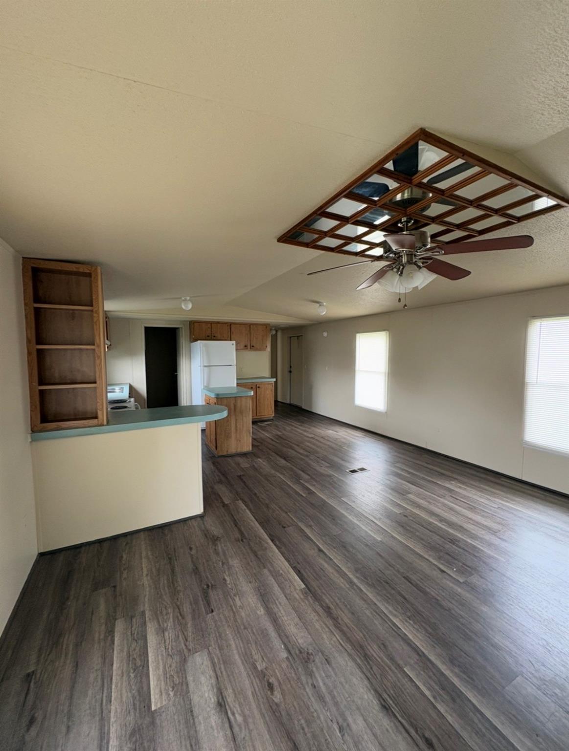 31812 Waller Tomball Road Unit: 6