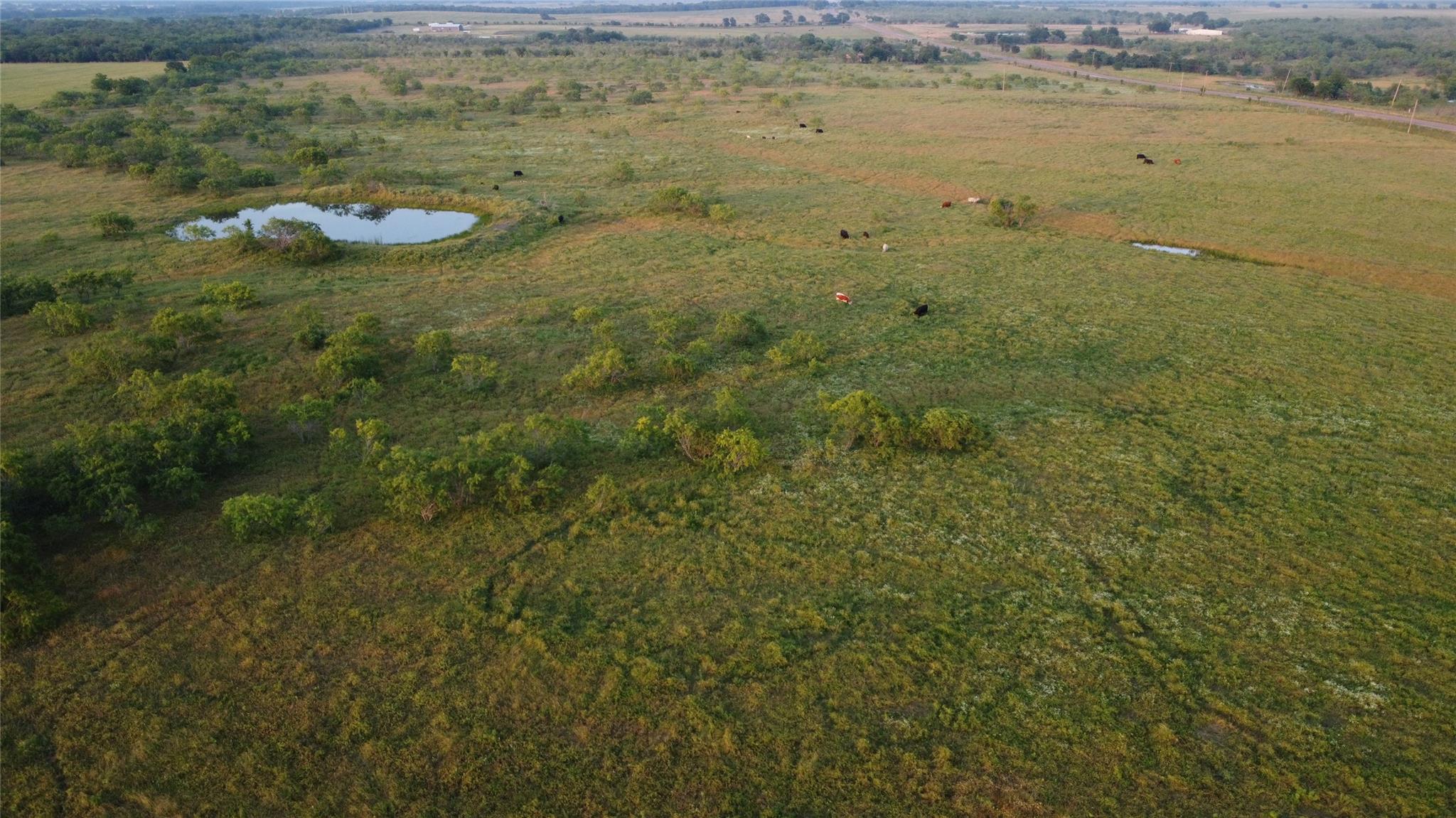 4648 Fm 147, Groesbeck