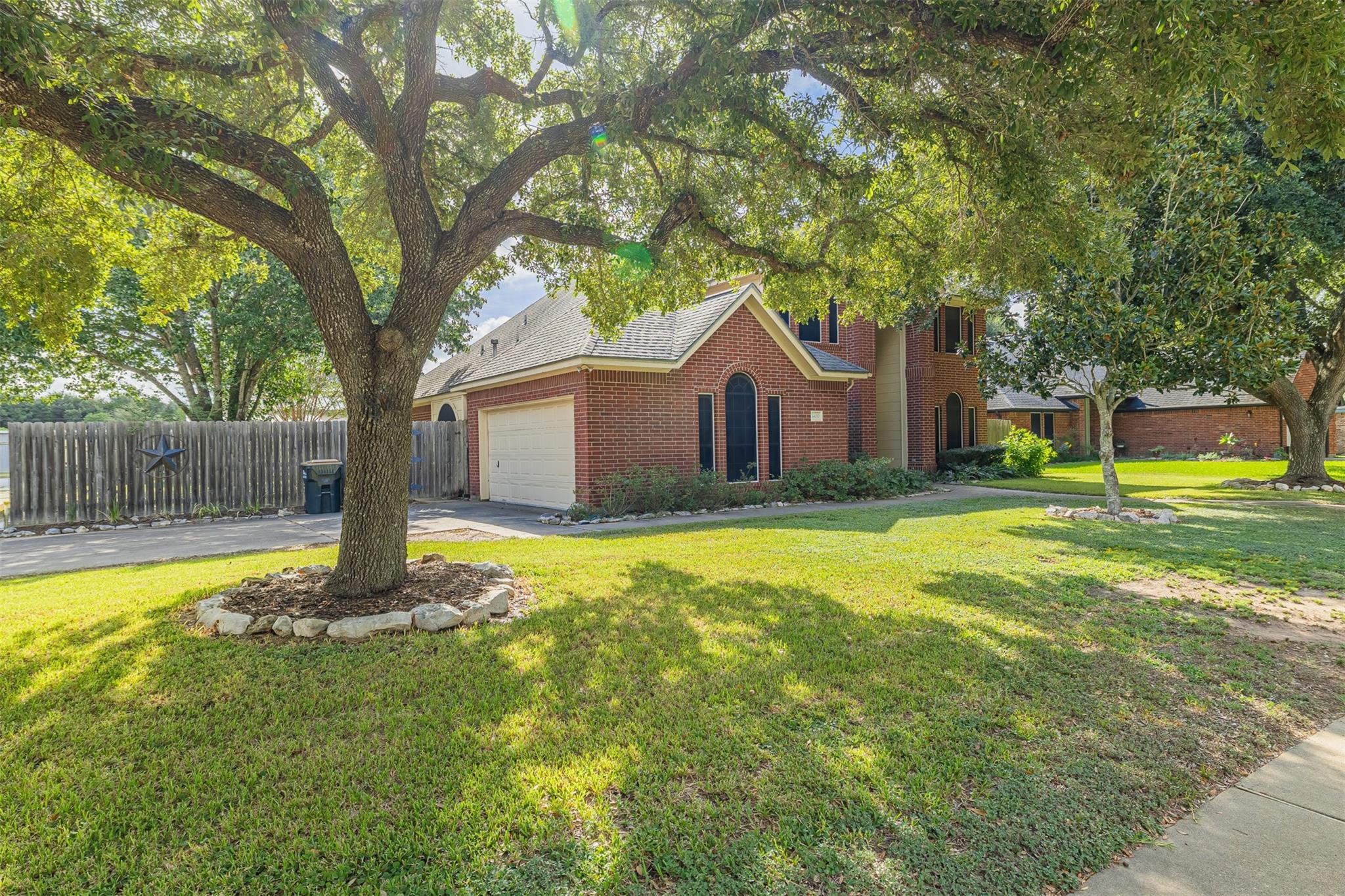 1400 Bob White Trail