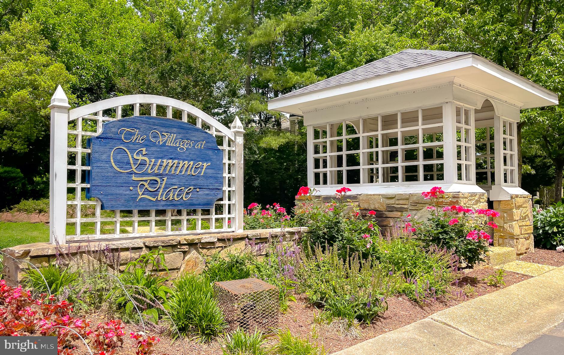 2700 Summerview Way #303