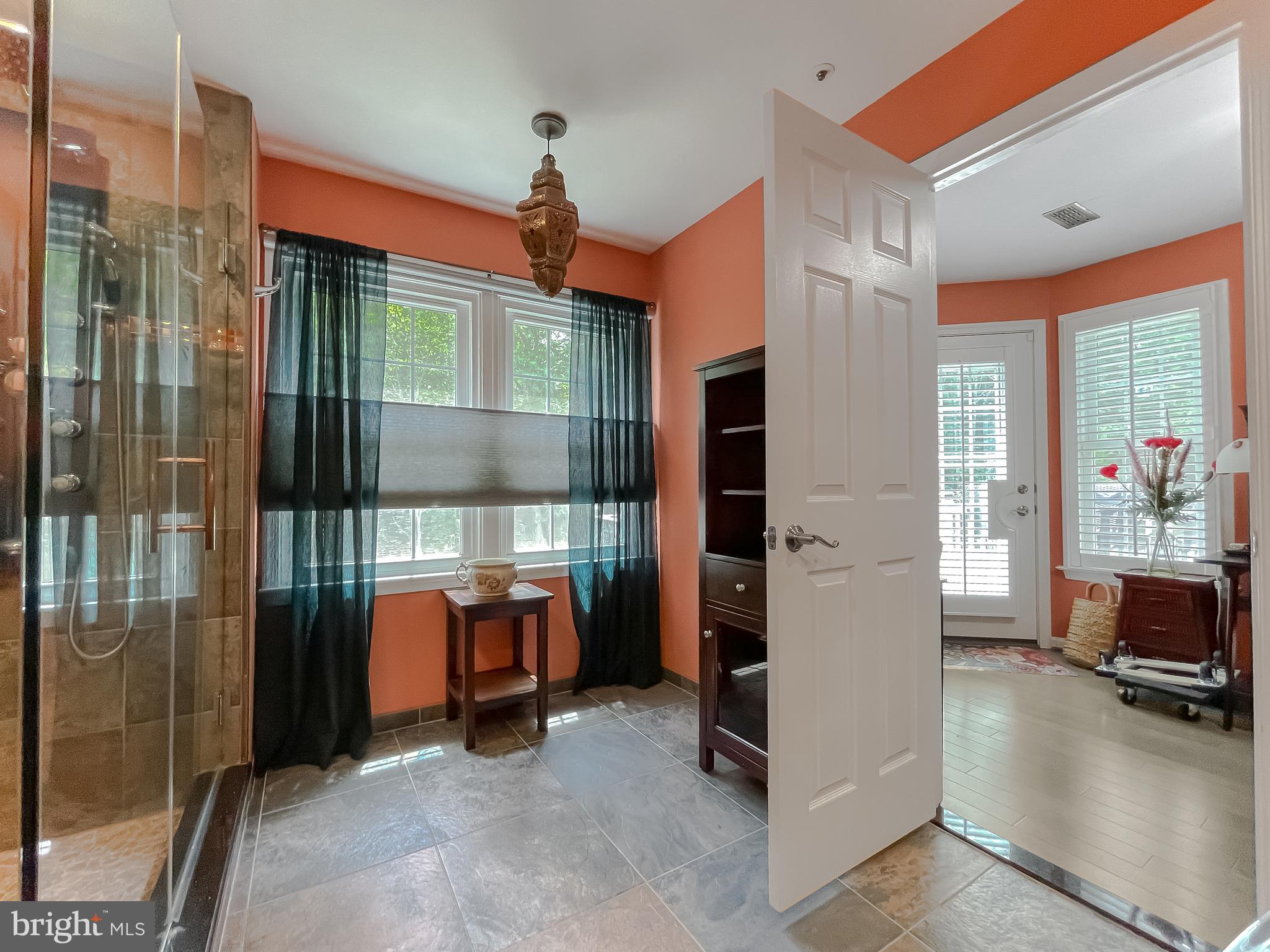 2700 Summerview Way #303
