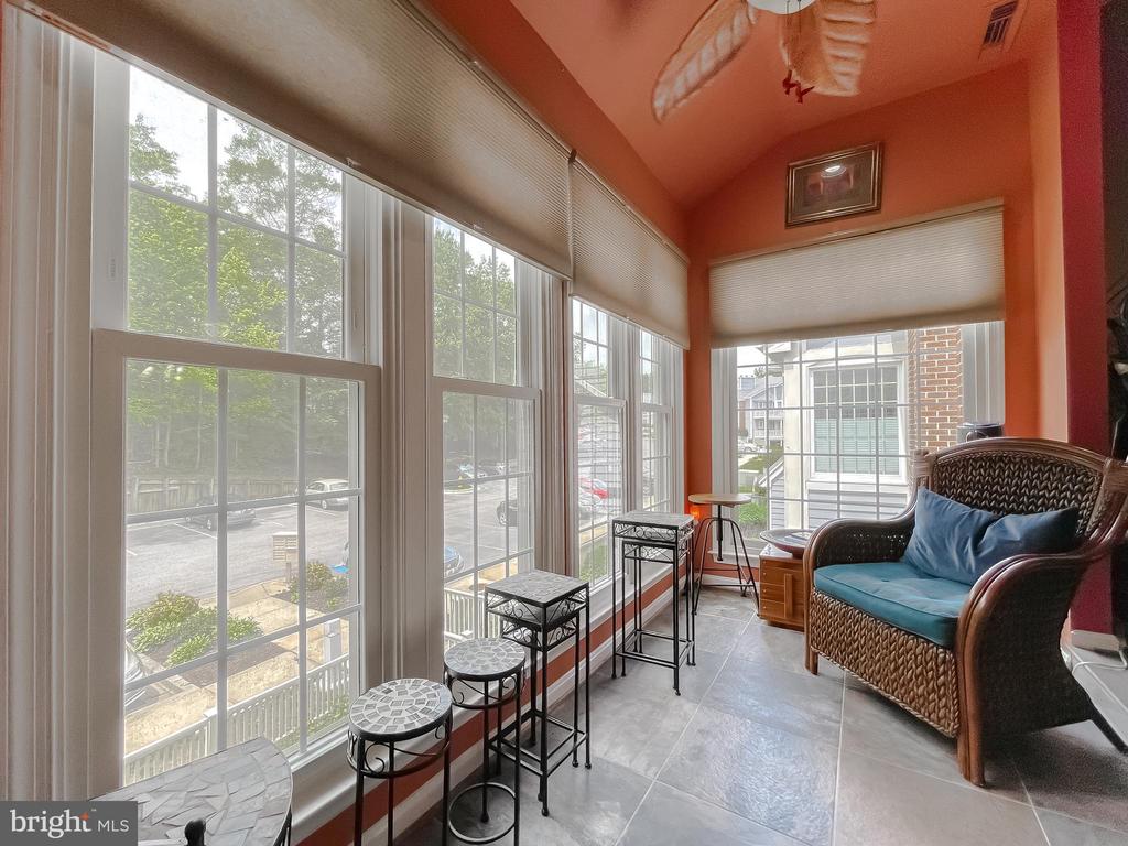 2700 Summerview Way #303