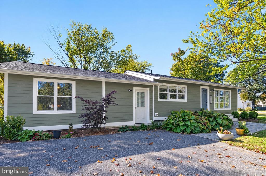 1267 Cove Drive Churchton MD