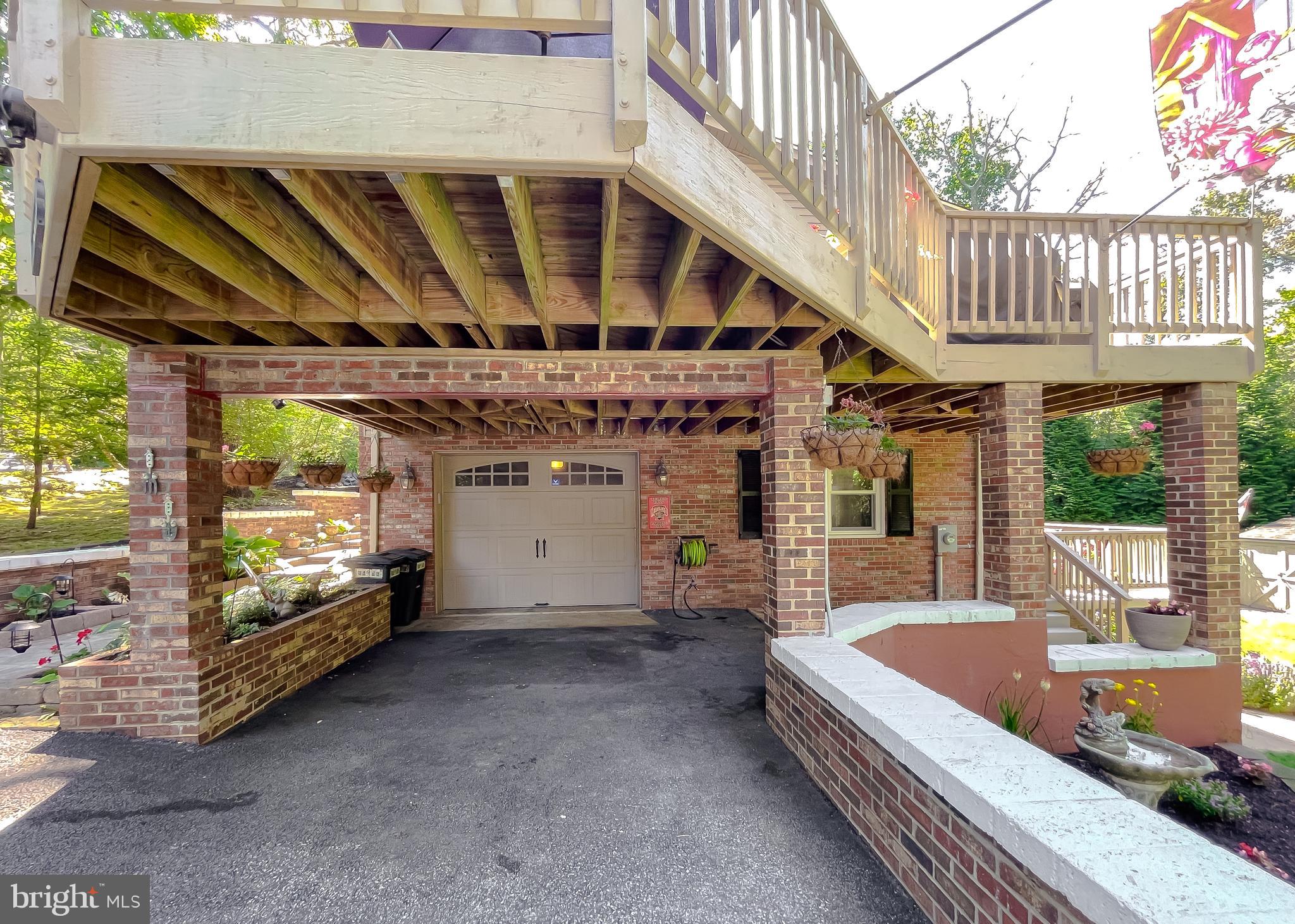 528 Chisholm Trl