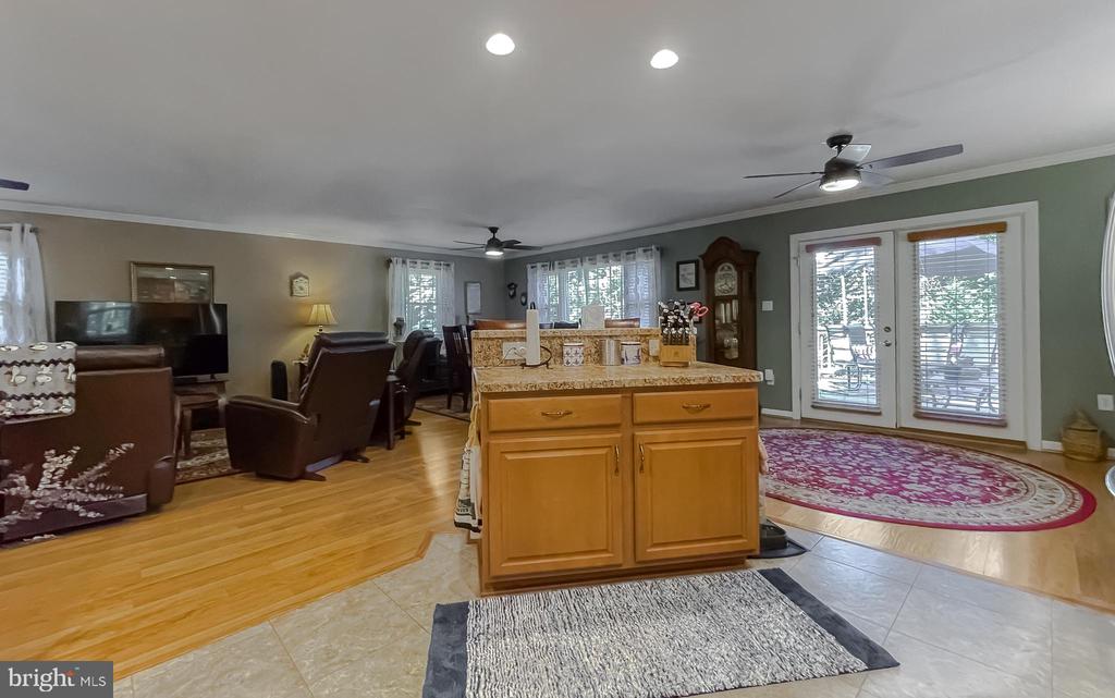 528 Chisholm Trl