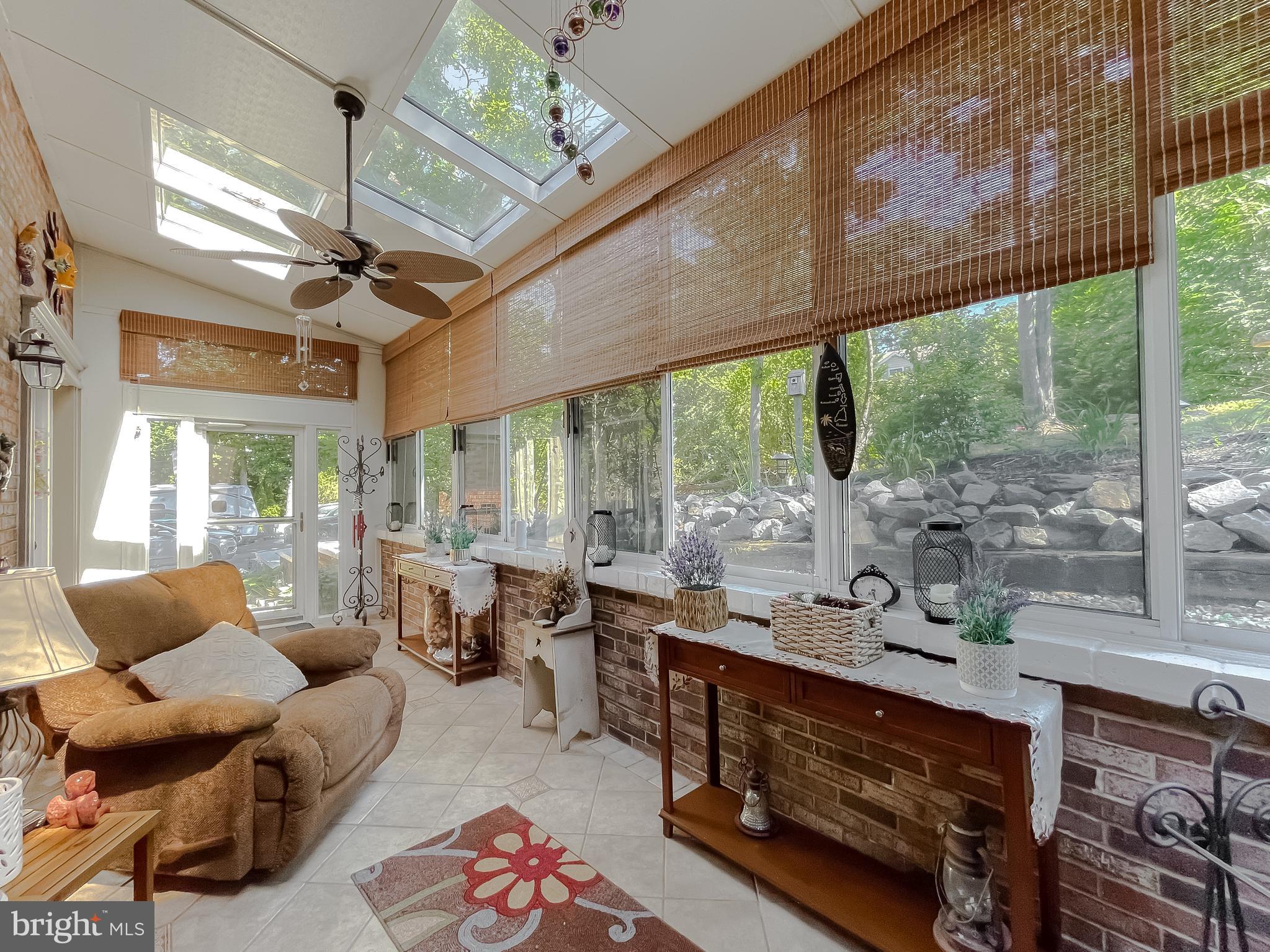 528 Chisholm Trl