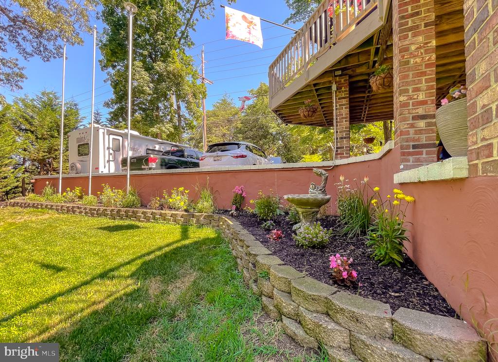 528 Chisholm Trl