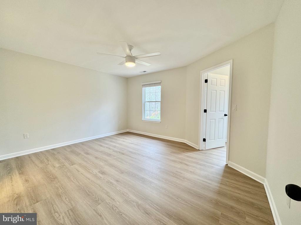 640 SANTA FE TRAIL