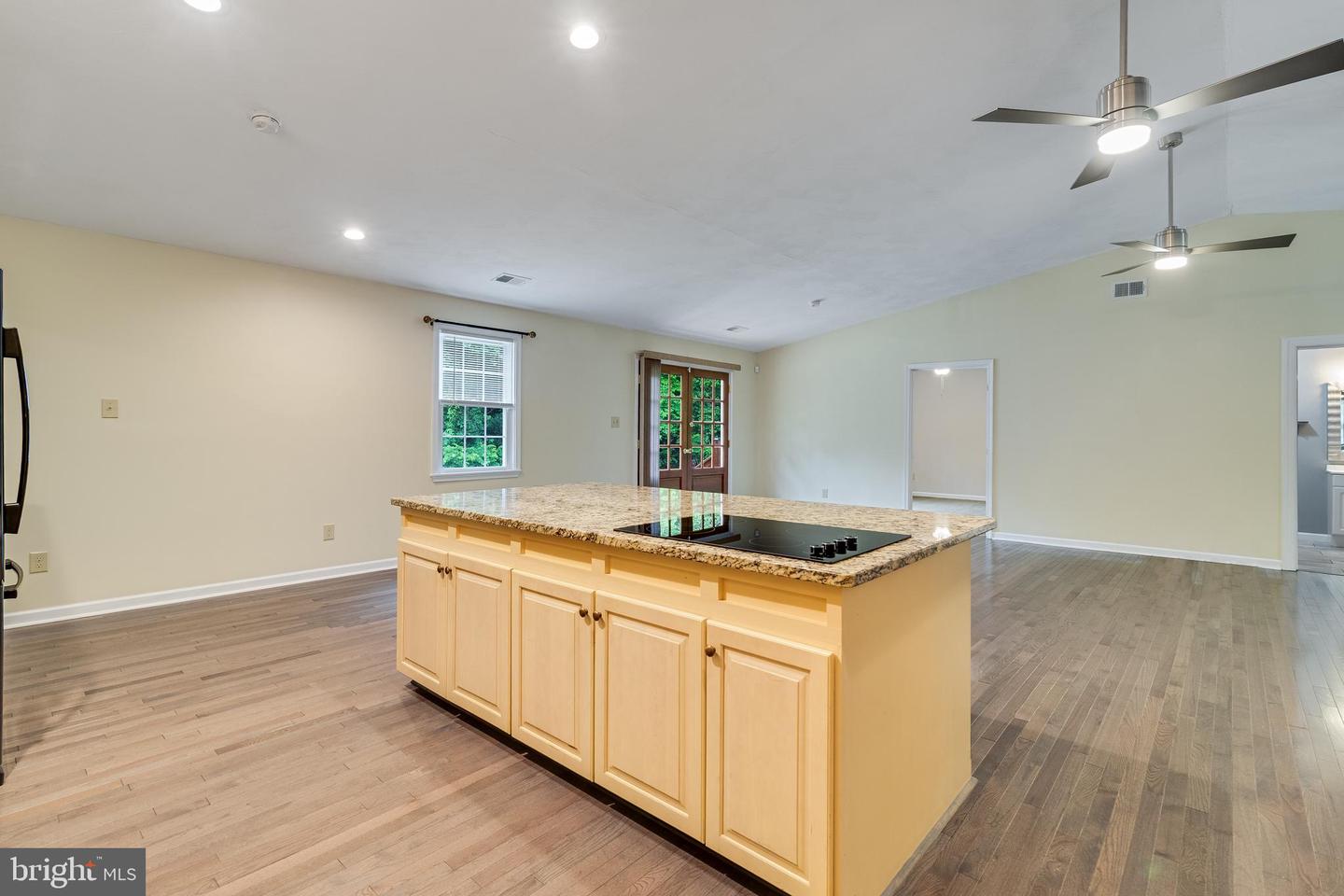 100 Mason Rd