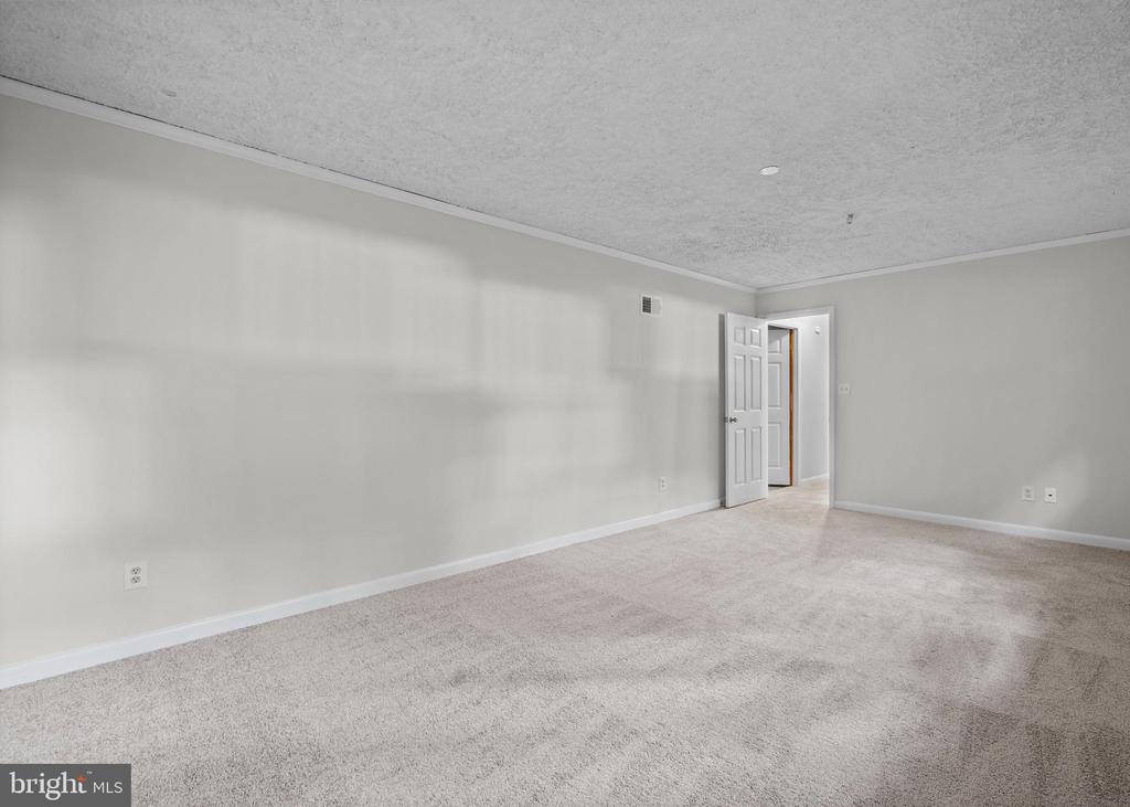 1381 CALVERT BEACH ROAD
