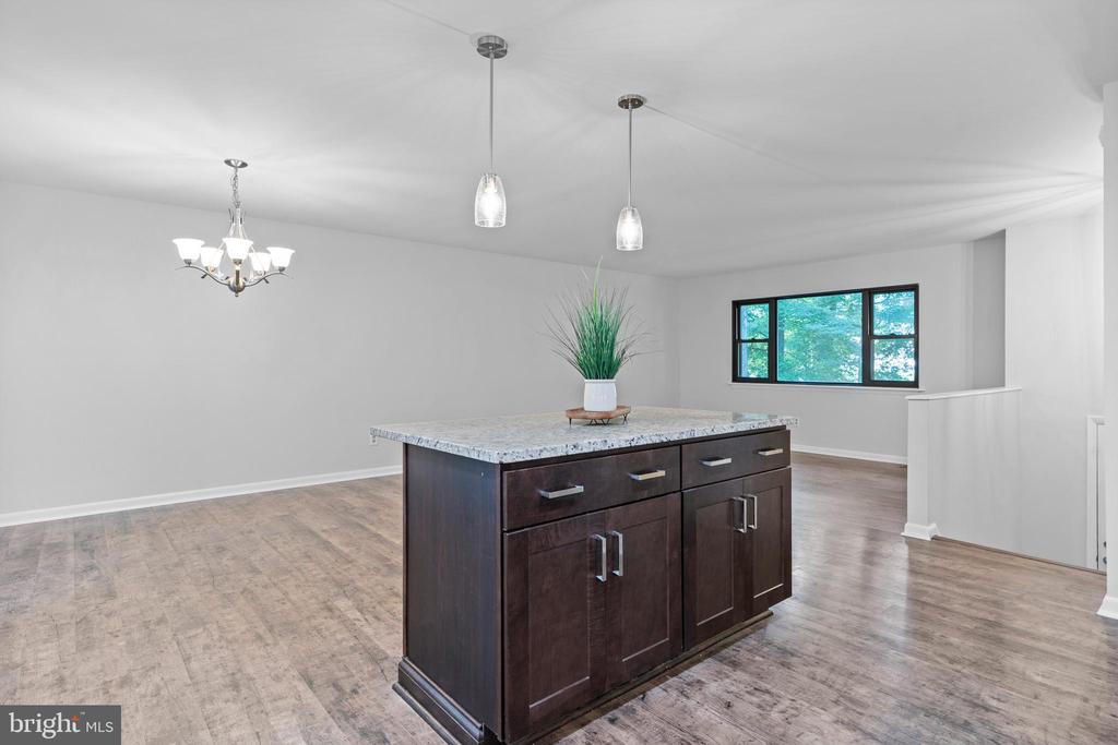 1381 CALVERT BEACH ROAD