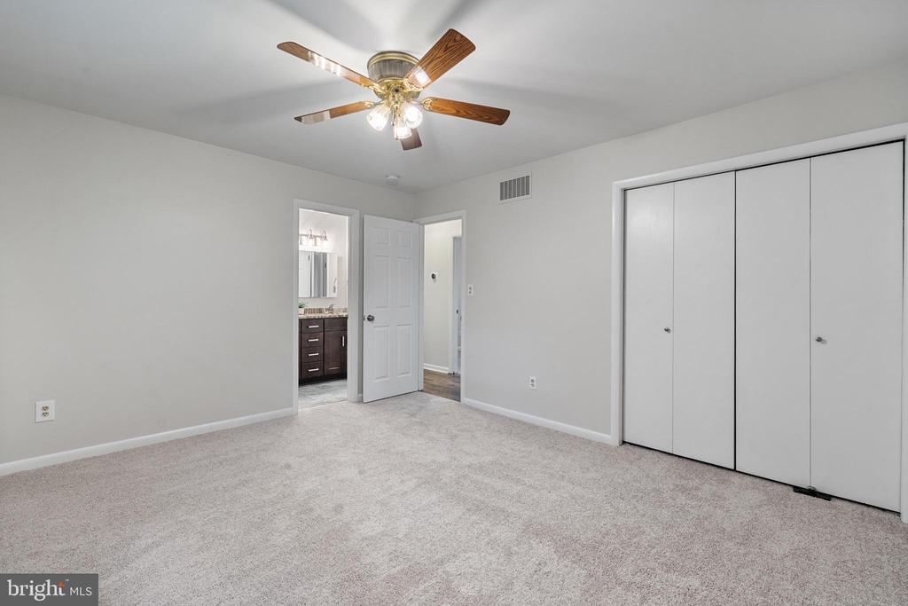 1381 CALVERT BEACH ROAD