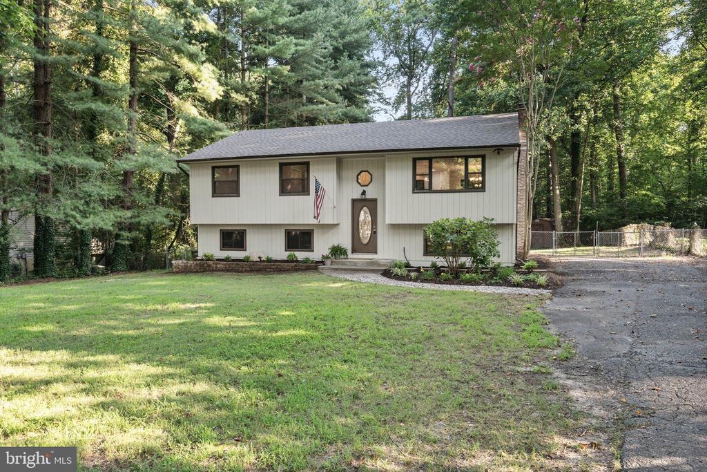 1381 CALVERT BEACH ROAD