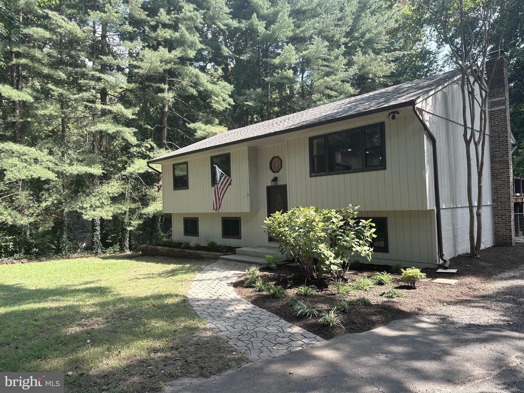 1381 CALVERT BEACH ROAD