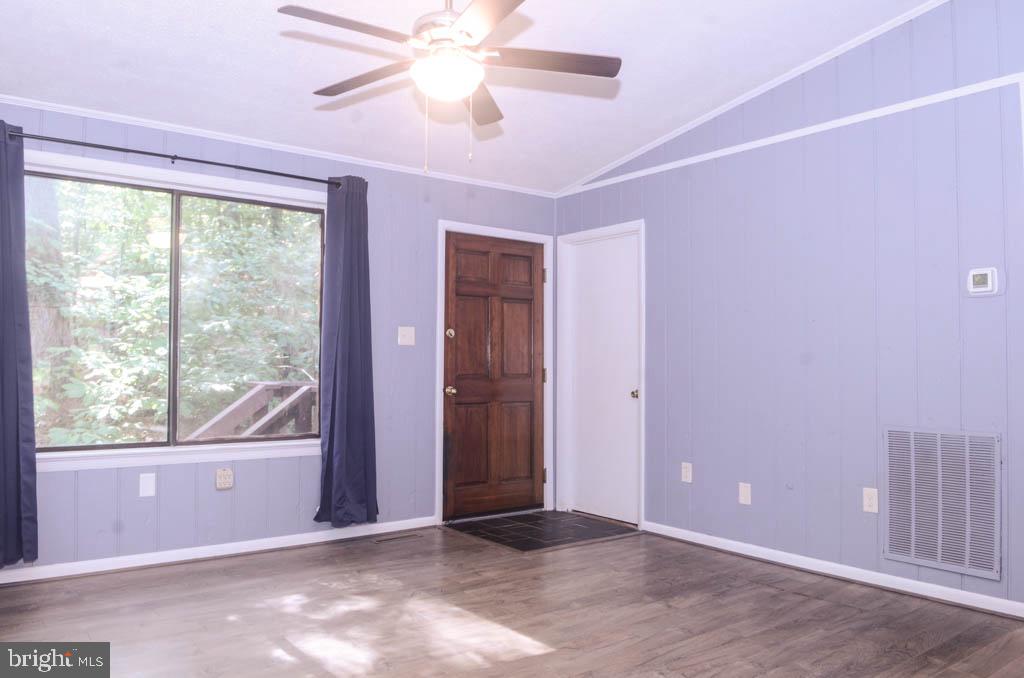 12109 Catalina Dr