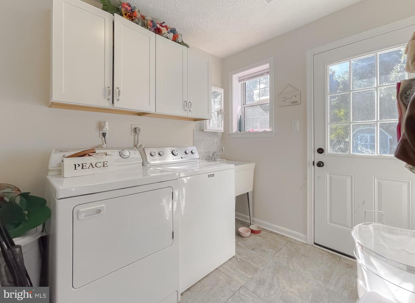 43183 Riverside DRIVE