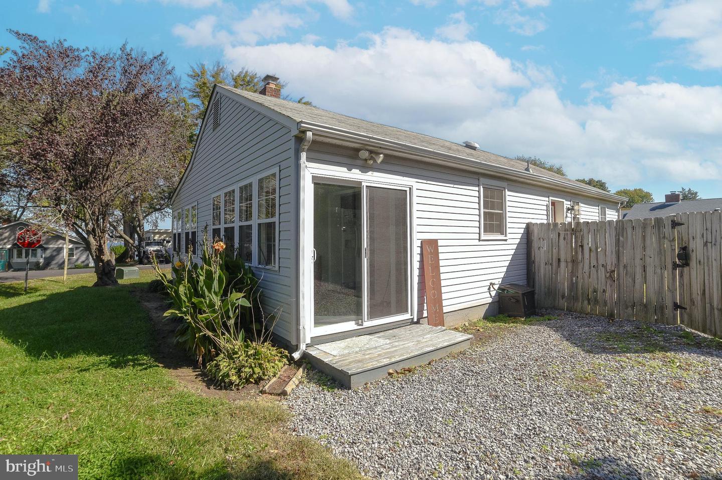 43183 Riverside DRIVE