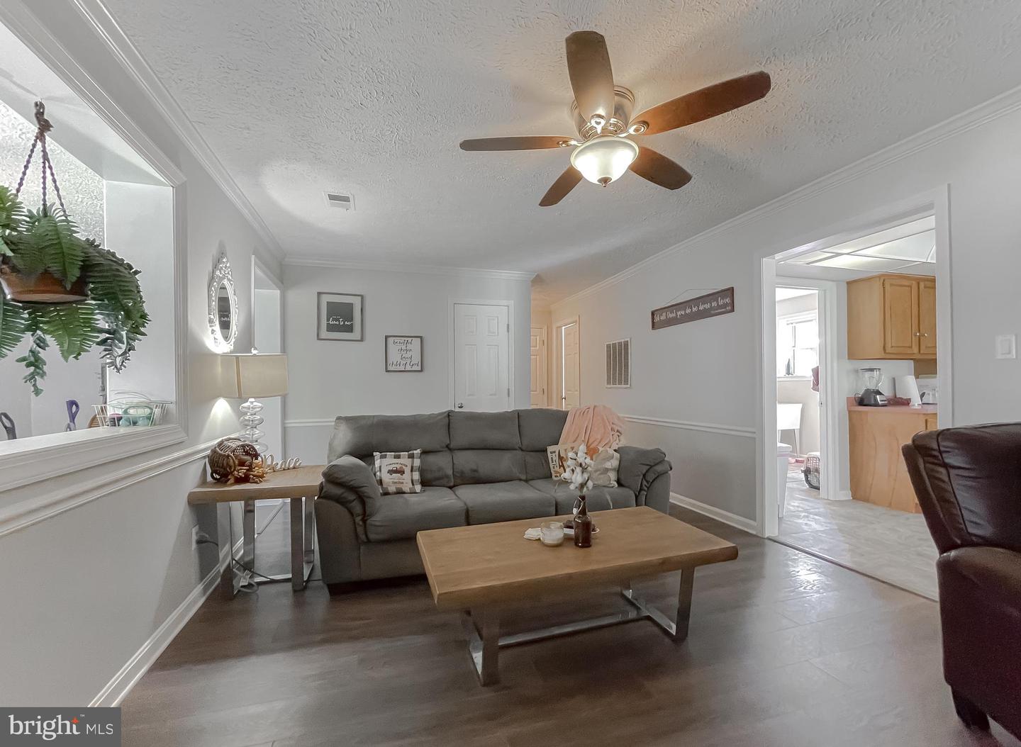 43183 Riverside DRIVE