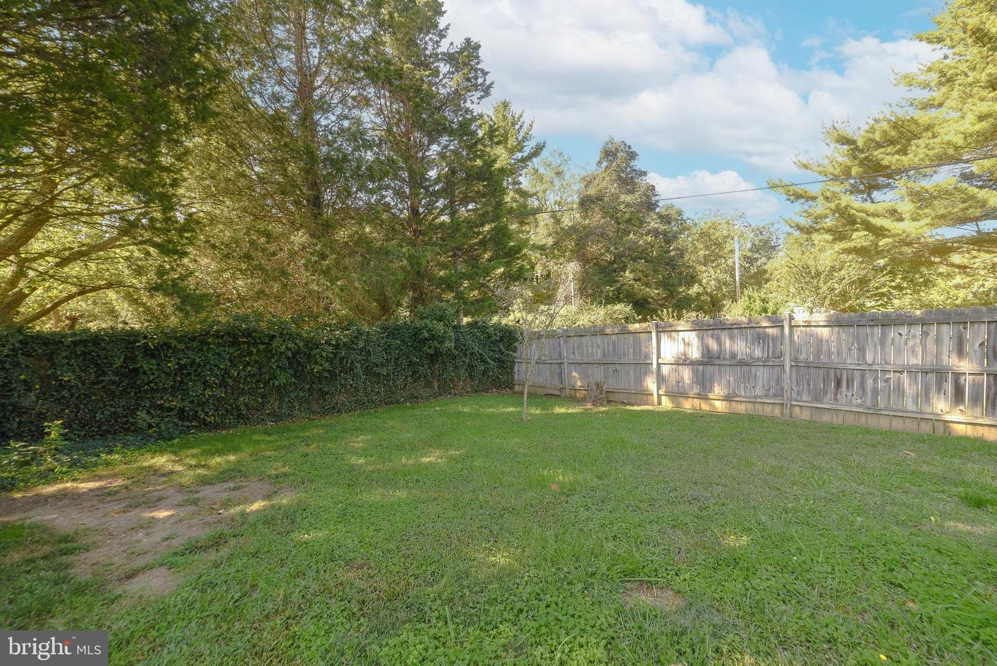 43183 Riverside DRIVE