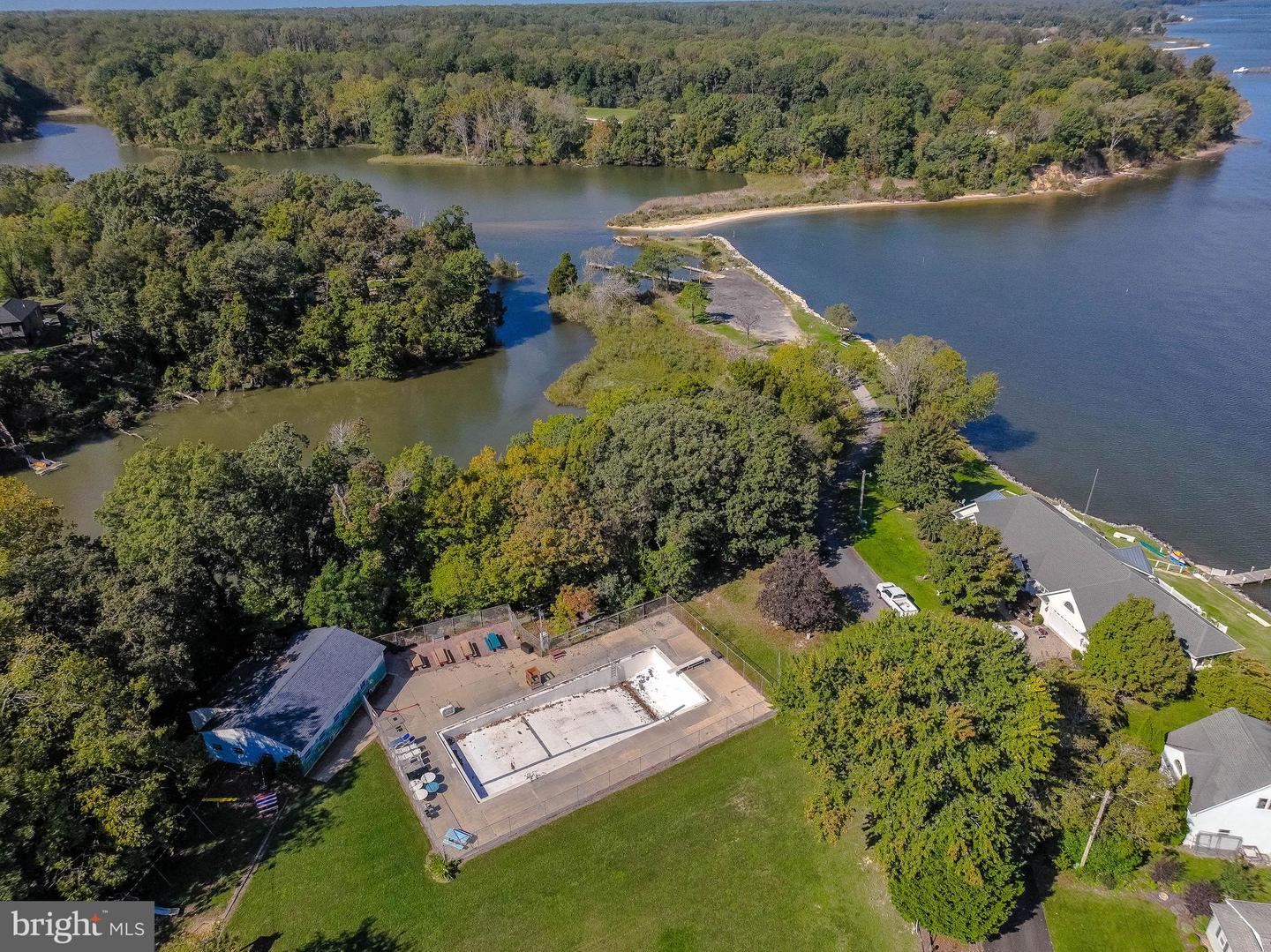 43183 Riverside DRIVE