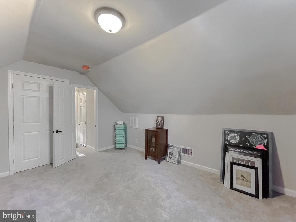 45351 Drayden Rd