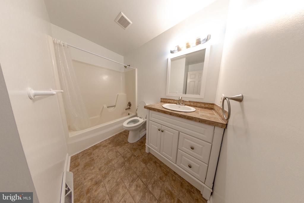 45230 FLINTLOCK COURT