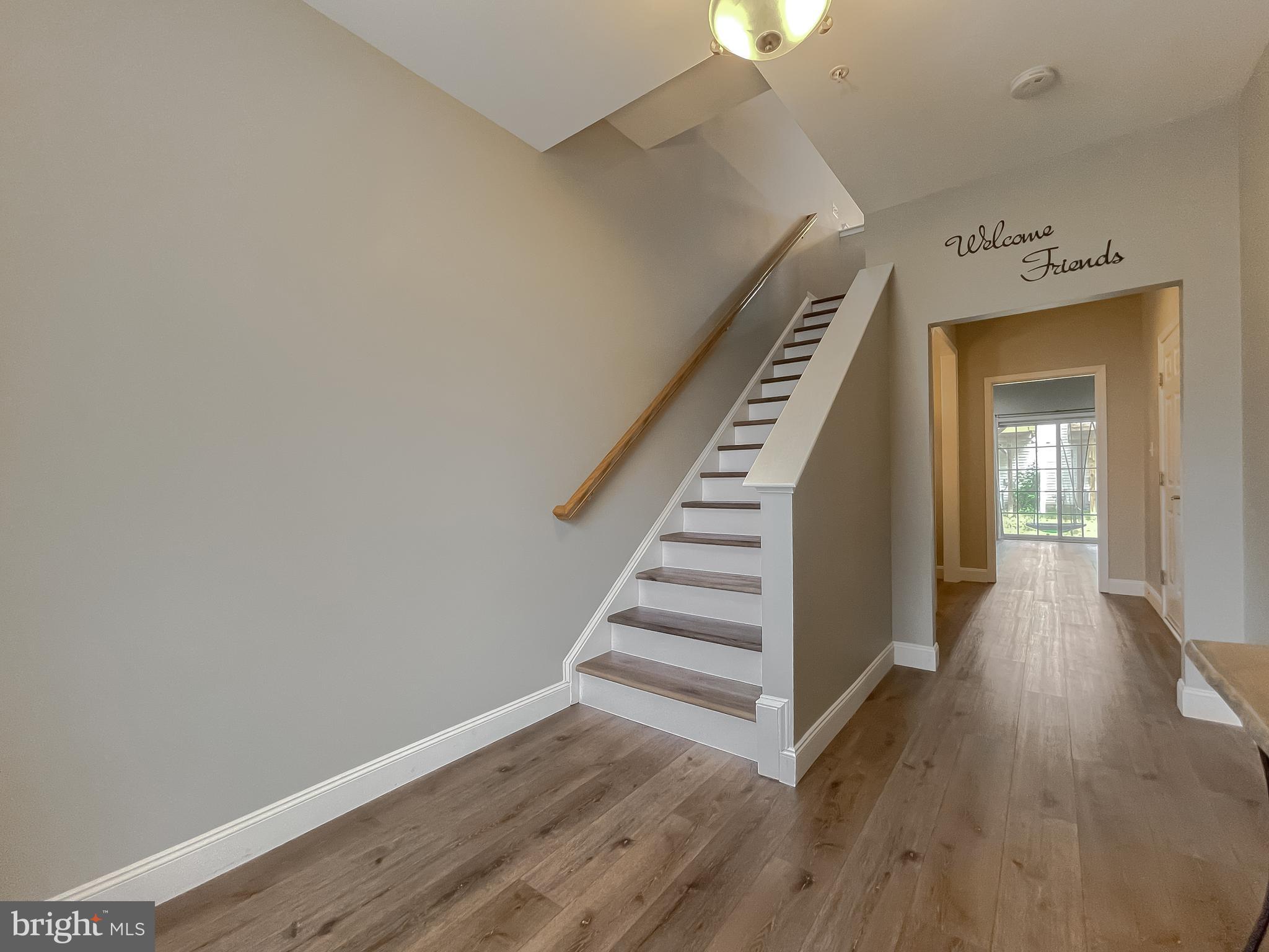 44562 River Otter Dr