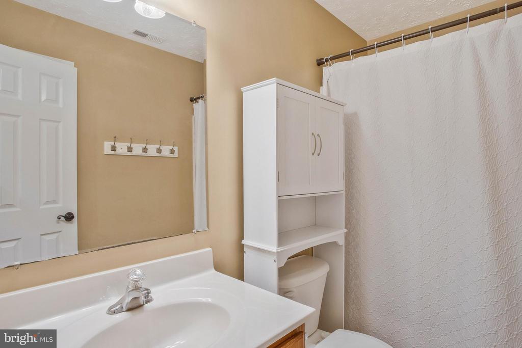 46684 ROBERT LEON DRIVE