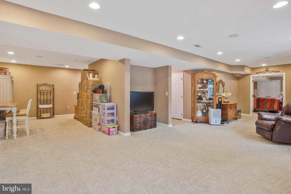 46684 ROBERT LEON DRIVE
