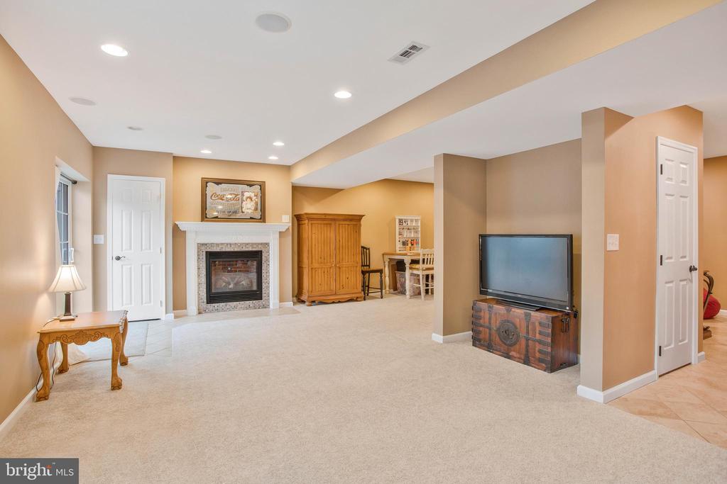 46684 ROBERT LEON DRIVE