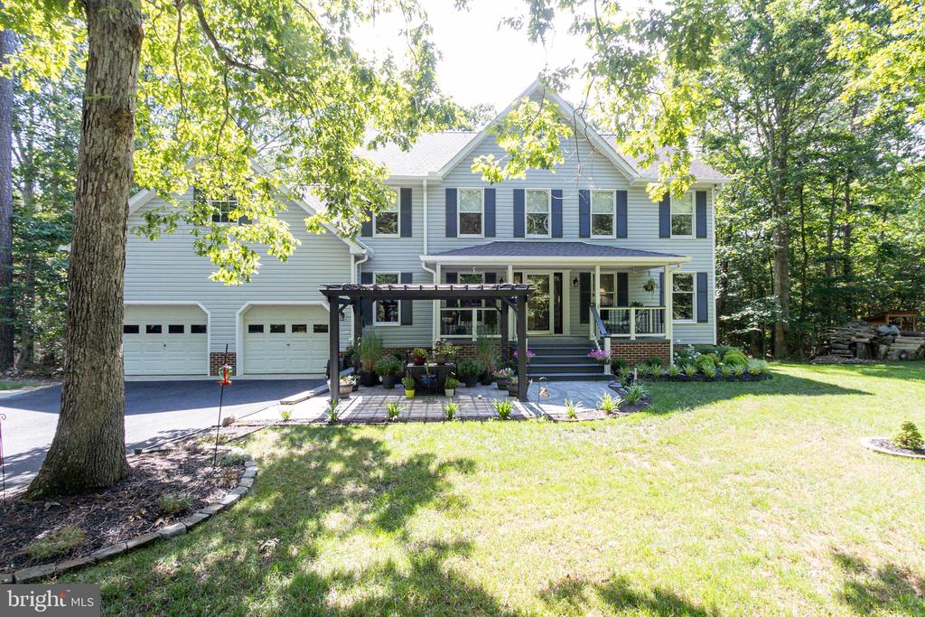 20740 CHESTNUT RIDGE DRIVE